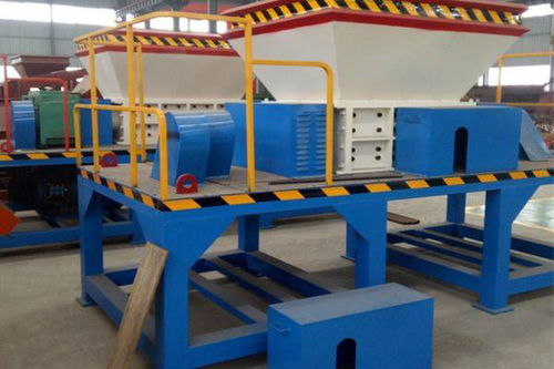 河南聯(lián)德環(huán)保科技 專業(yè)車機(jī)子撕碎機(jī)廠家及遼寧機(jī)械電氣設(shè)備銷售